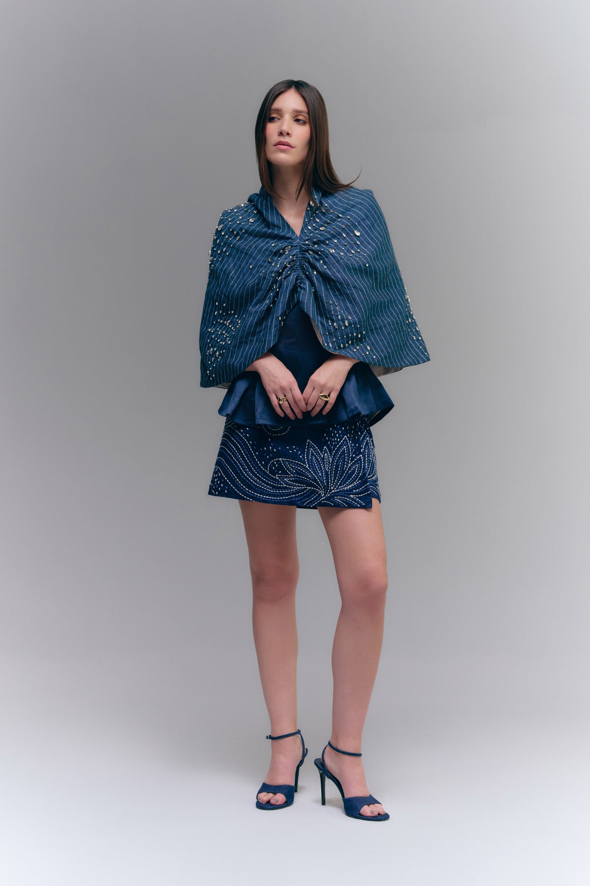 JAPA HOODED CAPE - SKY CAPTAIN
