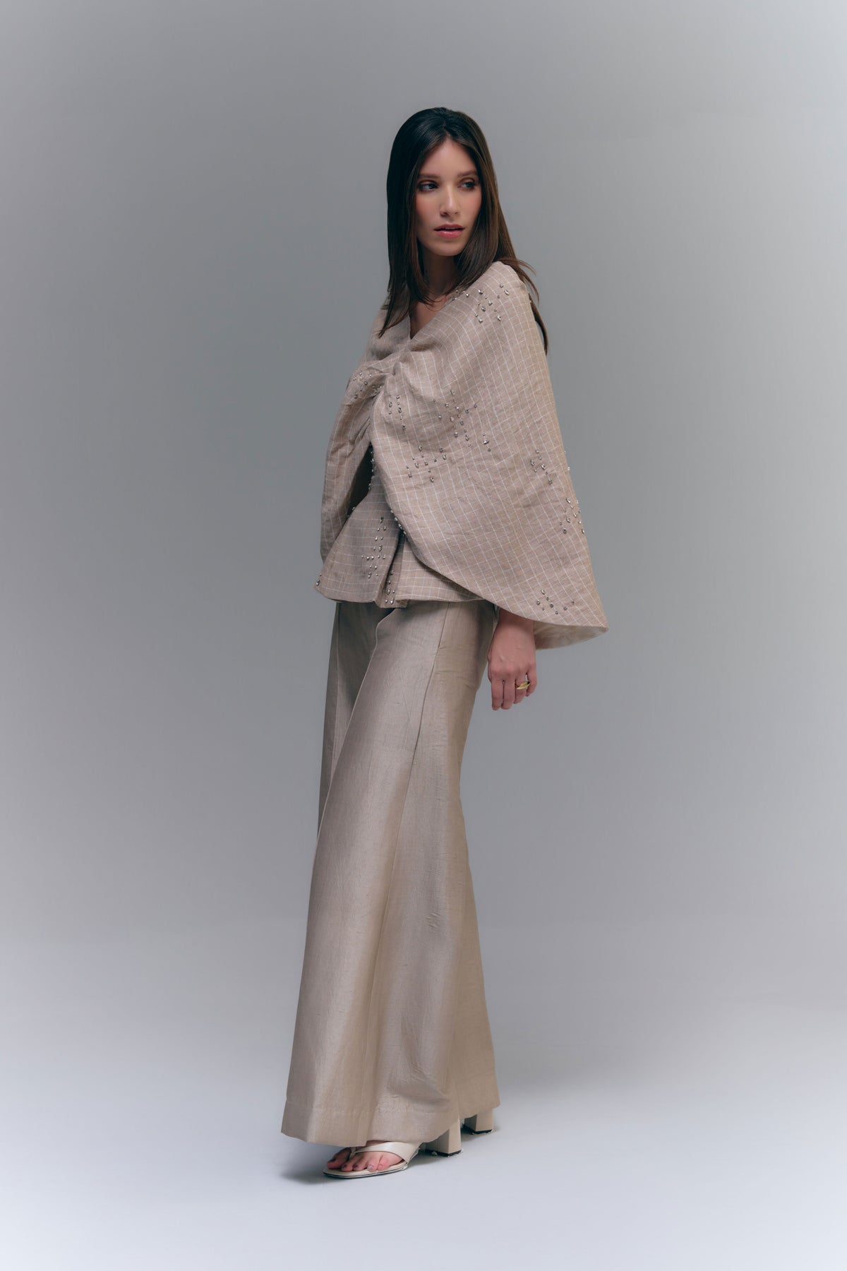 JAPA DRAPED CAPE - WARM TAUPE