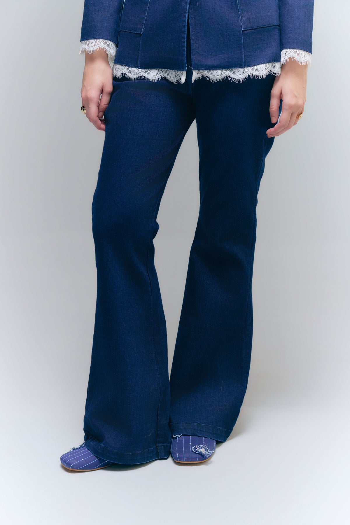 BRAID BOOTCUT PANTS - WASHED DENIM