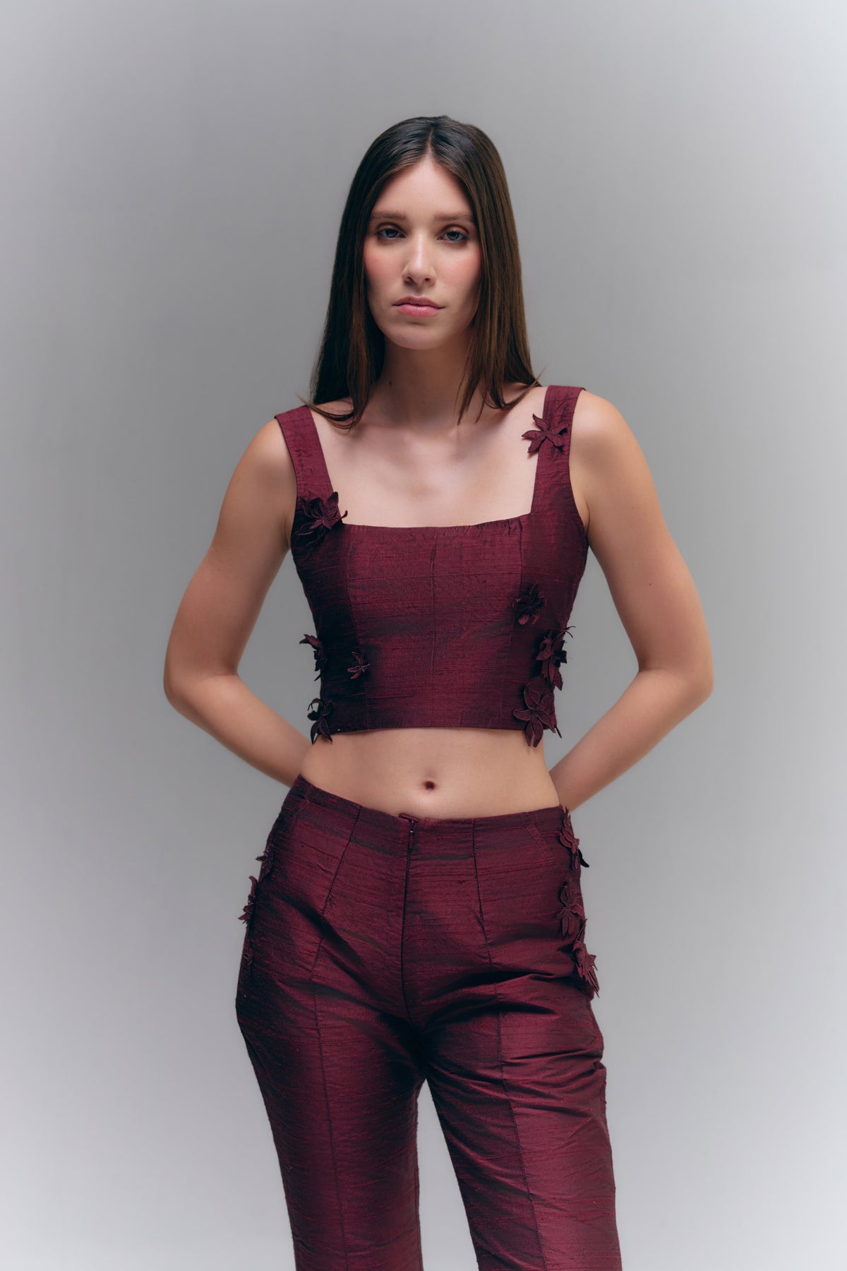 TARA TOP - BURGUNDY WINE